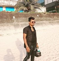 Rahul Sharma Real meet in Mumbai - Male escort in Mumbai