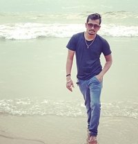 Rahul Sharma Real meet in Mumbai - Male escort in Mumbai