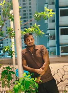 Rahul Shaw - Agencia de acompañantes masculinas in Kolkata Photo 2 of 2