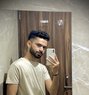 Rahul Singh - Acompañantes masculino in New Delhi Photo 2 of 6