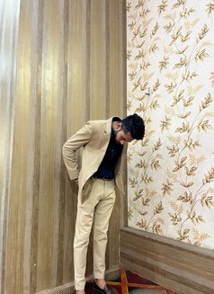 Rahul Singh - Male escort in New Delhi Photo 3 of 6