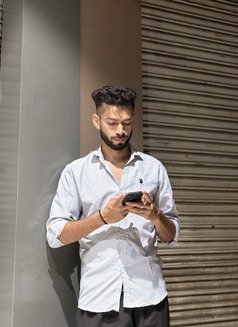 Rahul singh - Male escort in New Delhi Photo 5 of 7