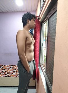 Rahul the Massage Expert - Male escort in Mumbai Photo 2 of 2