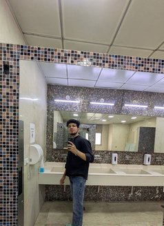 Rahul This Side - Male escort agency in New Delhi Photo 2 of 5