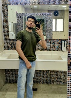 Rahul This Side - Male escort agency in New Delhi Photo 5 of 5