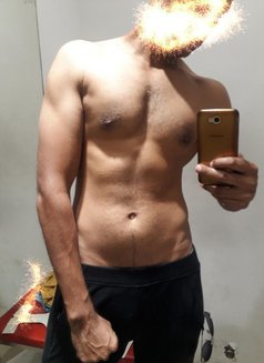 Want to meet single gay men in Navi Mumbai Vashi Want to meet single gay men in Navi Mumbai Vashi