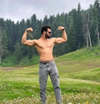 Rahulhardmen - Male escort in New Delhi