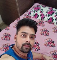Rahulkool - masseur in Gurgaon
