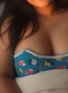 Rai - escort in Kolkata Photo 23 of 24