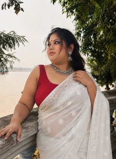 Rai - escort in Kolkata Photo 2 of 5