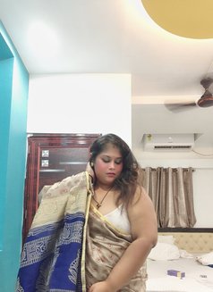Rai - escort in Kolkata Photo 4 of 7