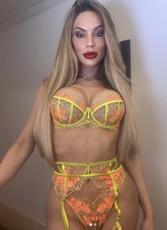 Raica Cherry - Transsexual escort in Dubai Photo 6 of 13