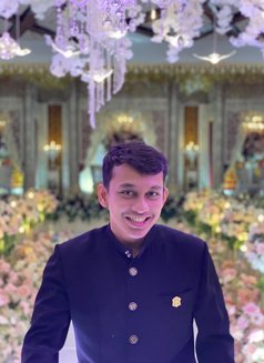 Raihan - Male escort in Bali Photo 3 of 3