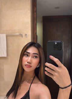 RAINEXXX - Transsexual escort in Manila Photo 11 of 20