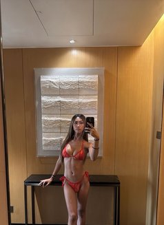 Raine - Transsexual escort in Manila Photo 19 of 30
