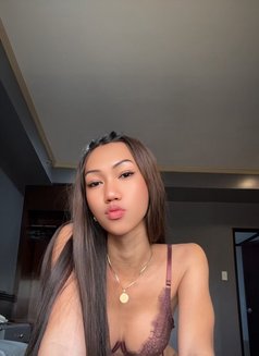 Raine - Transsexual escort in Manila Photo 12 of 23