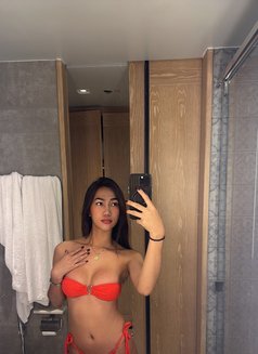 RAINEXXX - Transsexual escort in Manila Photo 12 of 17