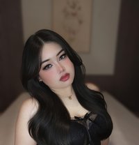 Rainy Bootylicious - puta in Abu Dhabi Photo 1 of 7