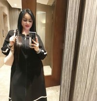 Rainy Thai - puta in Dammam