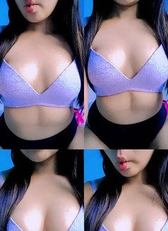 Raisha (cam only) - escort in Guwahati Photo 4 of 8