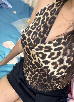 Raisha - escort in Bangalore Photo 2 of 5