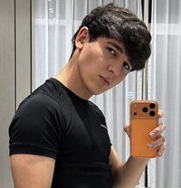Raisy - Male escort in Dubai