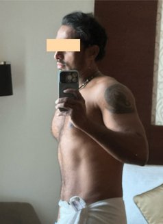 Raiya's back to Colombo - Male escort in Colombo Photo 13 of 13