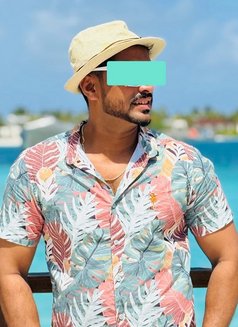 Raiya's last week - Male escort in Colombo Photo 10 of 10