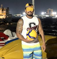 Raiyas last week - Acompañantes masculino in Maldives Photo 9 of 9