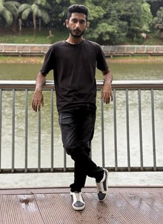 Raiyan - Male escort in Dhaka Photo 1 of 1