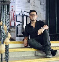 Raj 367 - Acompañantes masculino in Kolkata