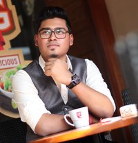 Raj 367 - Acompañantes masculino in Kolkata