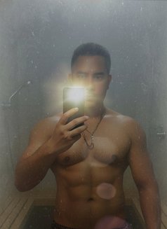 Raj Arora - Masajista in New Delhi Photo 5 of 5