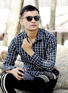 Raj - Male escort in Rajshahi Photo 5 of 5