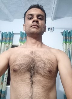 Raj - Male escort in Rajshahi Photo 3 of 5