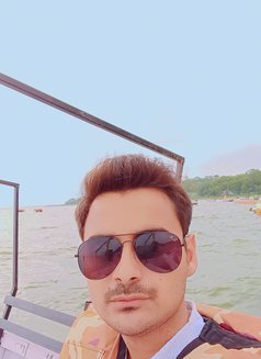 Raj Dominant - Acompañantes masculino in Gurgaon Photo 5 of 5