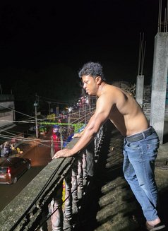 Raj - masseur in Kolkata Photo 1 of 1