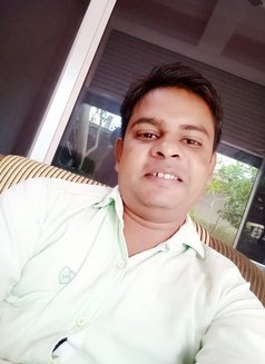 Raj - Male escort in Ahmedabad Photo 3 of 4