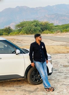 Raj - Male escort in Ahmedabad Photo 1 of 1