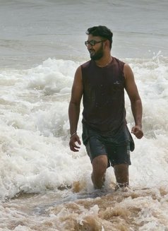 Raj - Male escort in Bhubaneshwar Photo 1 of 2