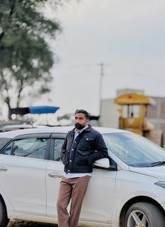 Raj - Acompañantes masculino in Candolim, Goa Photo 4 of 6