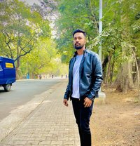 Raj - Male escort in Dubai