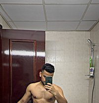 Raj - Male escort in Dubai