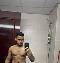 Raj - Male escort in Dubai