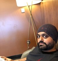 Raj - Male escort in Dubai