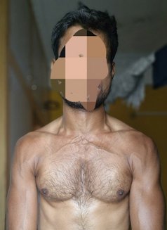 Raj - Acompañantes masculino in Hyderabad Photo 1 of 3