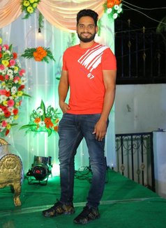 Raj - Male escort in Hyderabad Photo 4 of 6