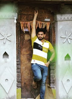 Raj - Male escort in Hyderabad Photo 5 of 6