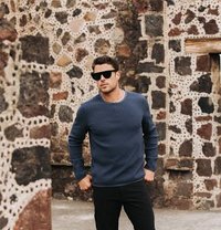 Raj - Male adult performer in New Delhi