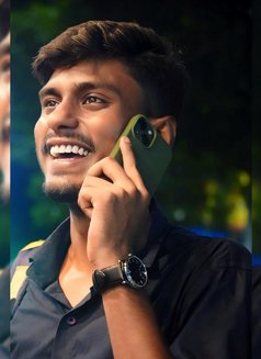 Raj - Male escort in Kolkata Photo 1 of 3